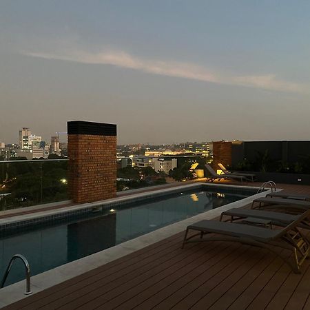 Cerca De Shopping Mariscal Lopez Apartamento Assunção Exterior foto