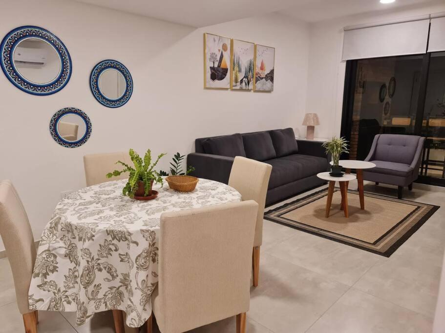 Cerca De Shopping Mariscal Lopez Apartamento Assunção Exterior foto